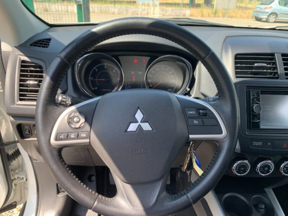 Mitsubishi ASX 1.8 DI-D 150 CV 4WD Intense ClearTec Panoramic (15)