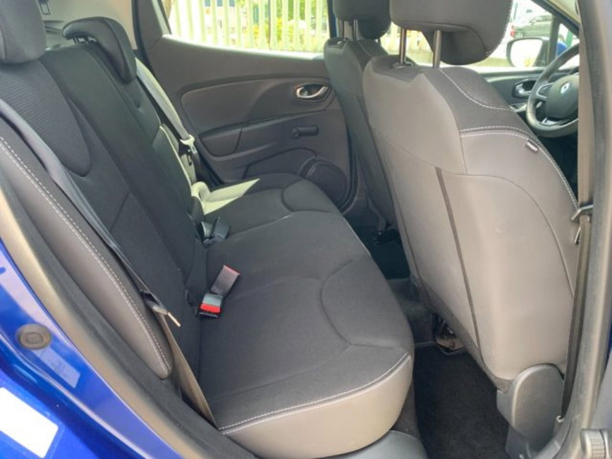 Renault Clio 1.2 75CV 5 porte Life (11)