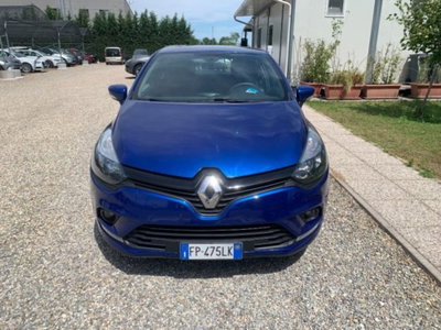 Renault Clio 1.2 75CV 5 porte Life (2)