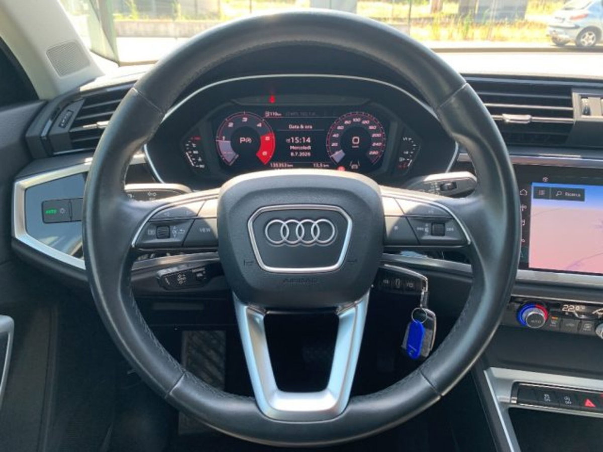 Audi Q3 35 TDI quattro S tronic Business Advanced (12)