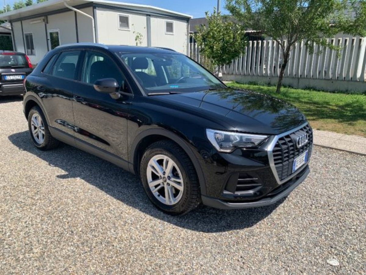 Audi Q3 35 TDI quattro S tronic Business Advanced (7)
