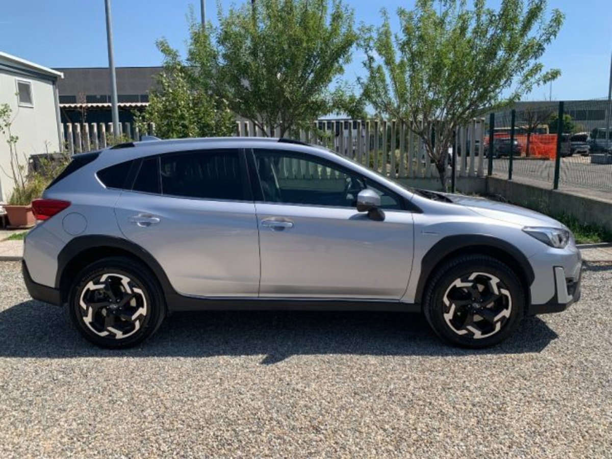 Subaru XV 2.0i e-Boxer MHEV Lineartronic Premium (6)