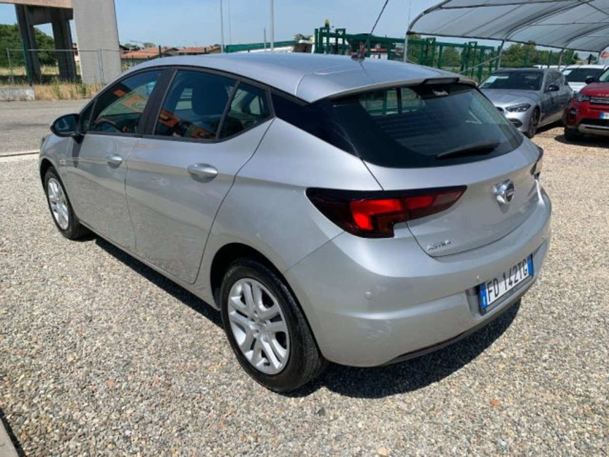 Opel Astra 1.4 Ecotec 5 porte Elective (7)
