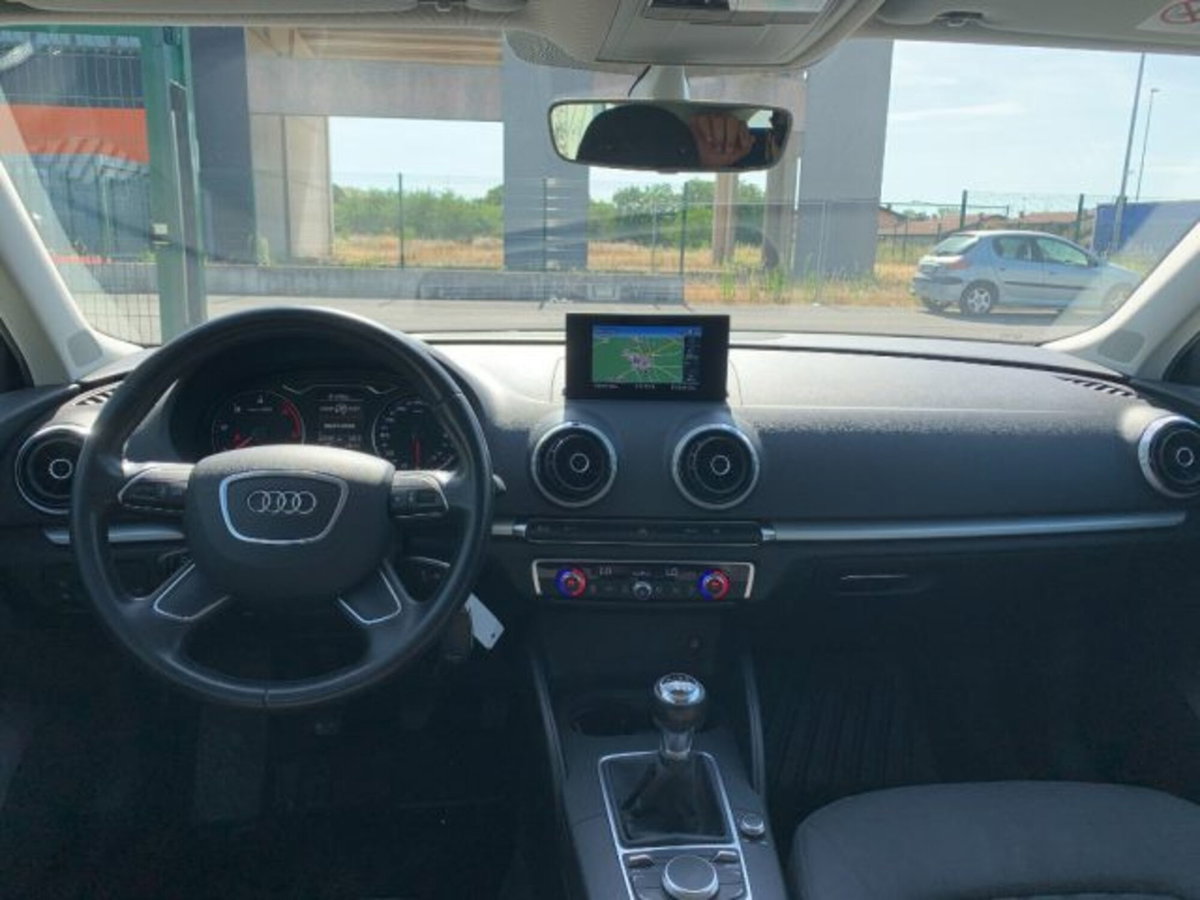 Audi A3 Sportback 1.6 TDI clean diesel Admired (11)