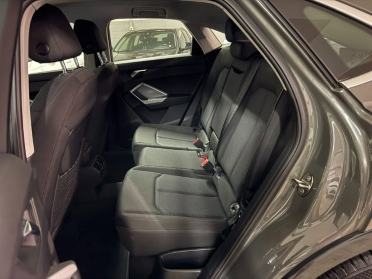 Audi Q3 Sportback 40 TDI quattro S tronic S line edition (10)