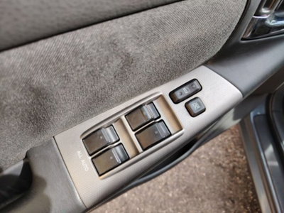 Toyota Corolla 1.D-4D M-MT 5 porte Sol ESP (16)