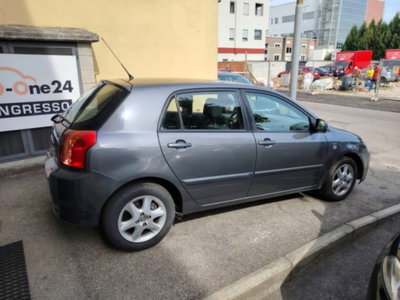 Toyota Corolla 1.D-4D M-MT 5 porte Sol ESP (6)