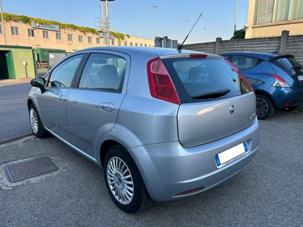 Fiat Grande Punto 1.2 5 porte (4)