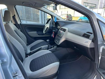 Fiat Grande Punto 1.2 5 porte (9)