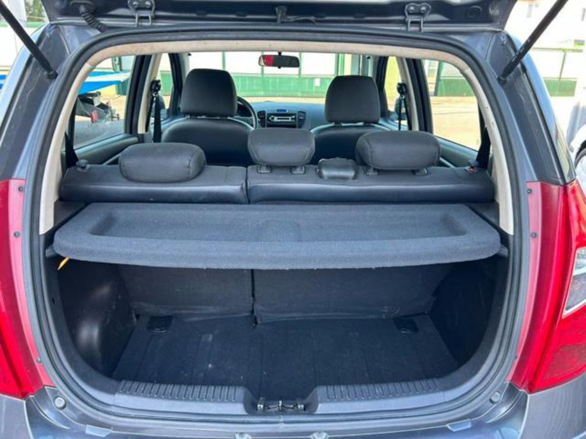 Hyundai i10 1.1 12V Classic (8)