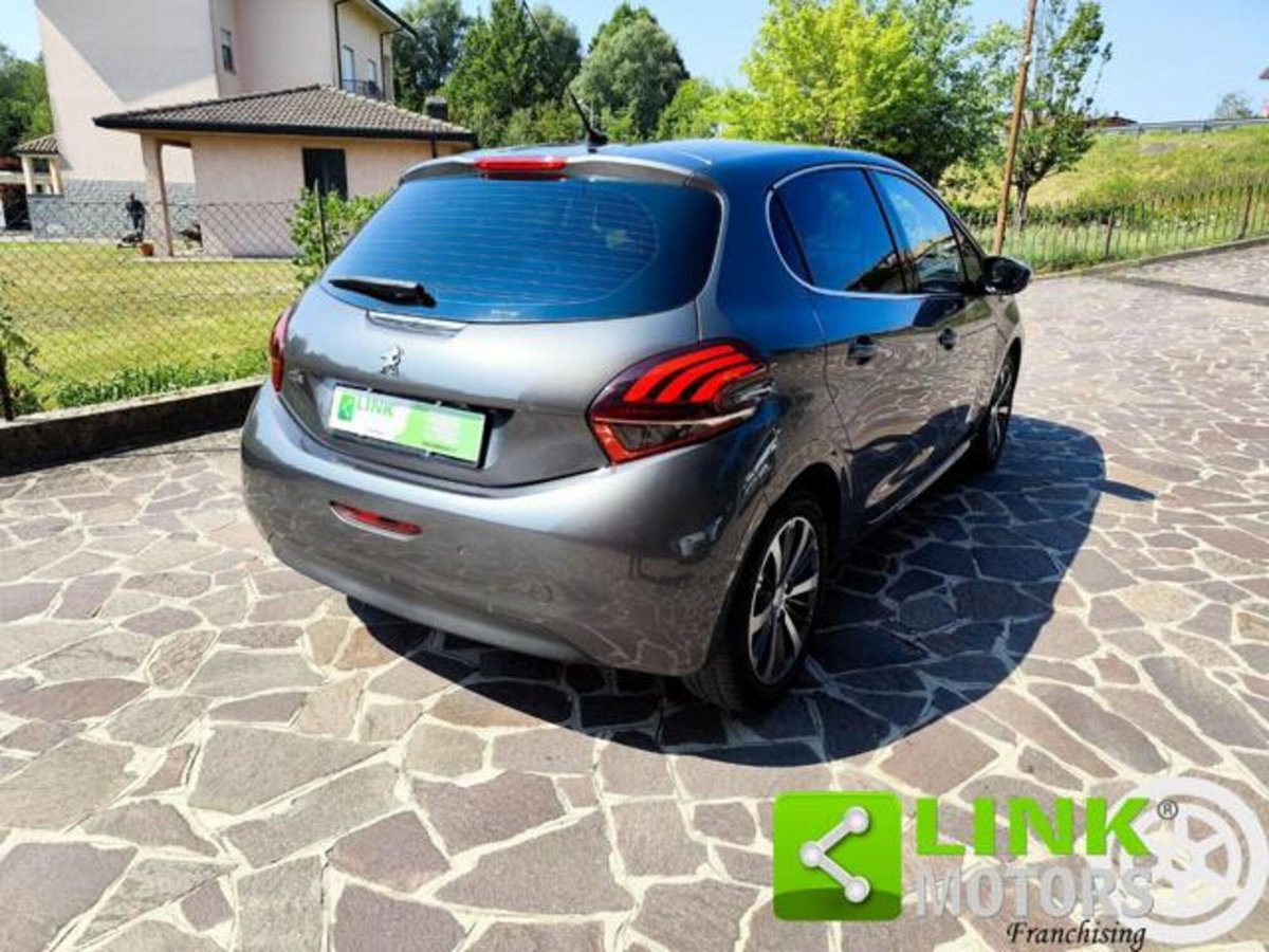 Peugeot 208 82 5 porte Allure (13)
