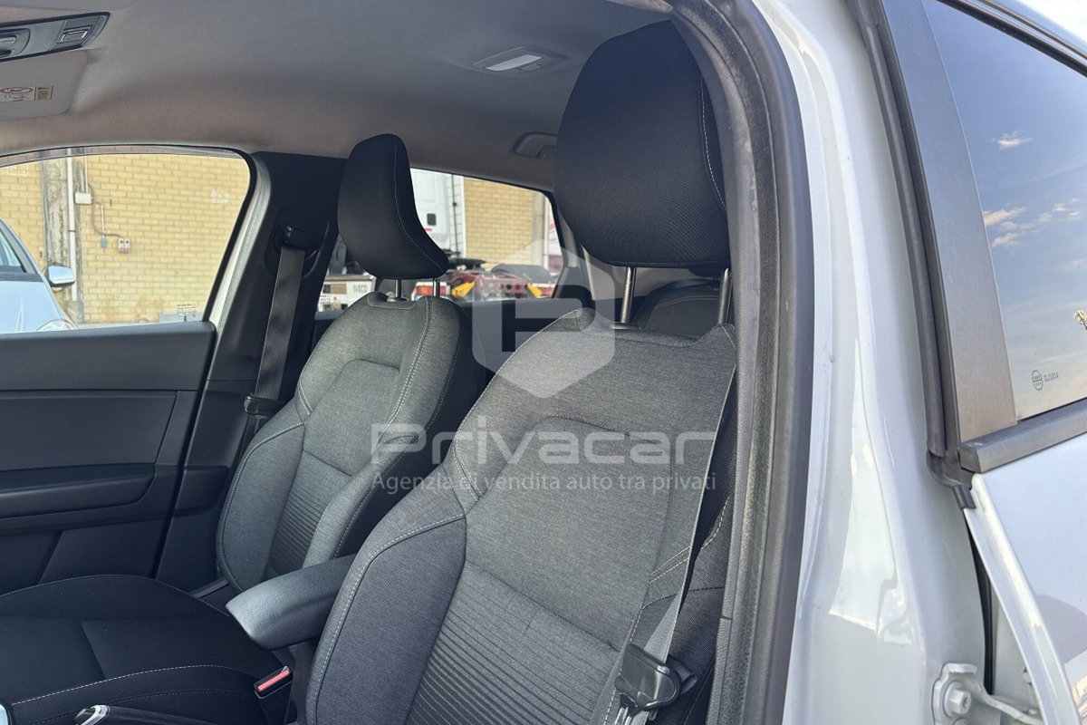 Renault Captur TCe 100 CV GPL FAP Life (12)