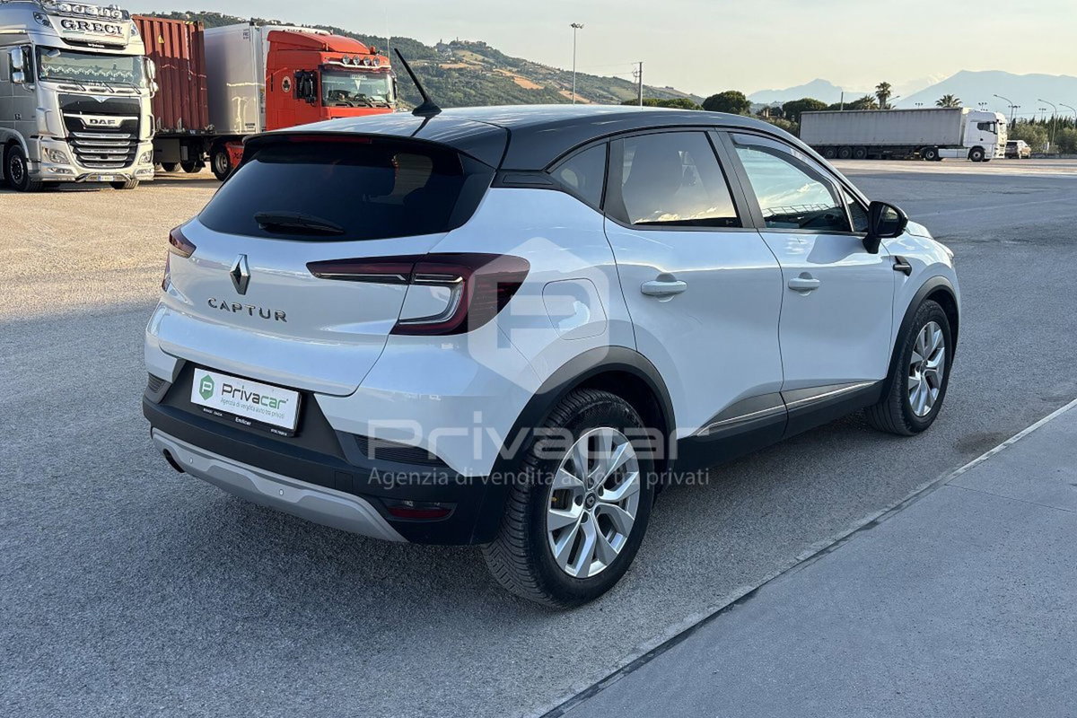Renault Captur TCe 100 CV GPL FAP Life (5)