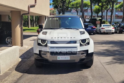 Land Rover Defender 110 3.0D I6 300 CV AWD Auto X-Dynamic SE (2)