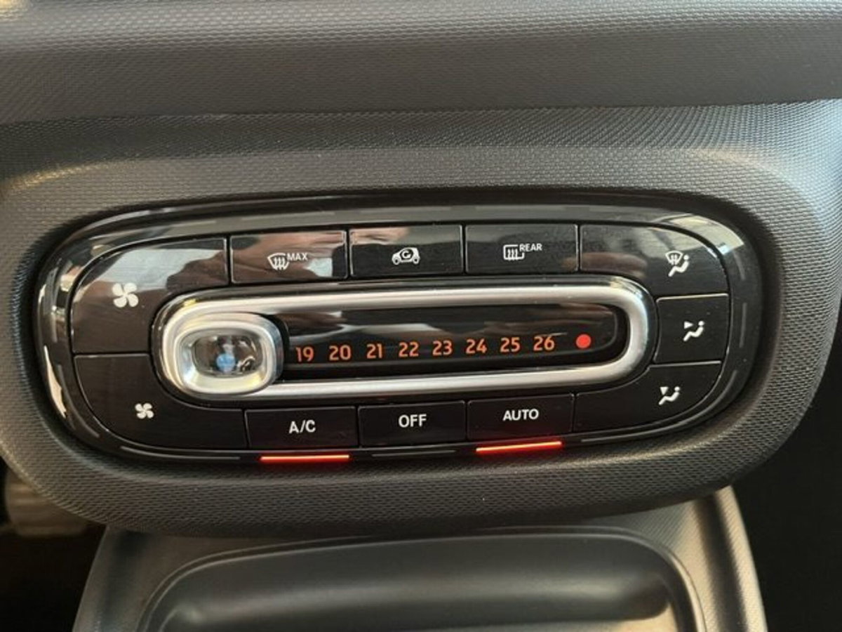 smart Fortwo 70 1.0 twinamic Youngster (13)