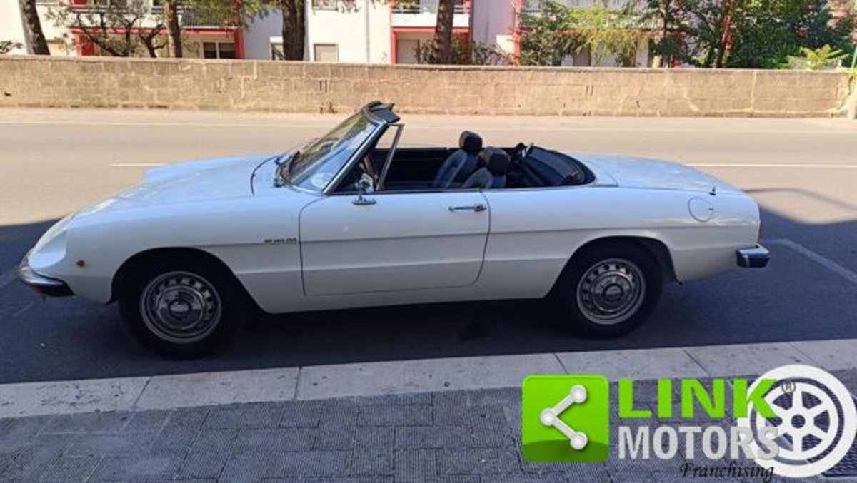 Alfa Romeo Spider 1.6 Junior (10)