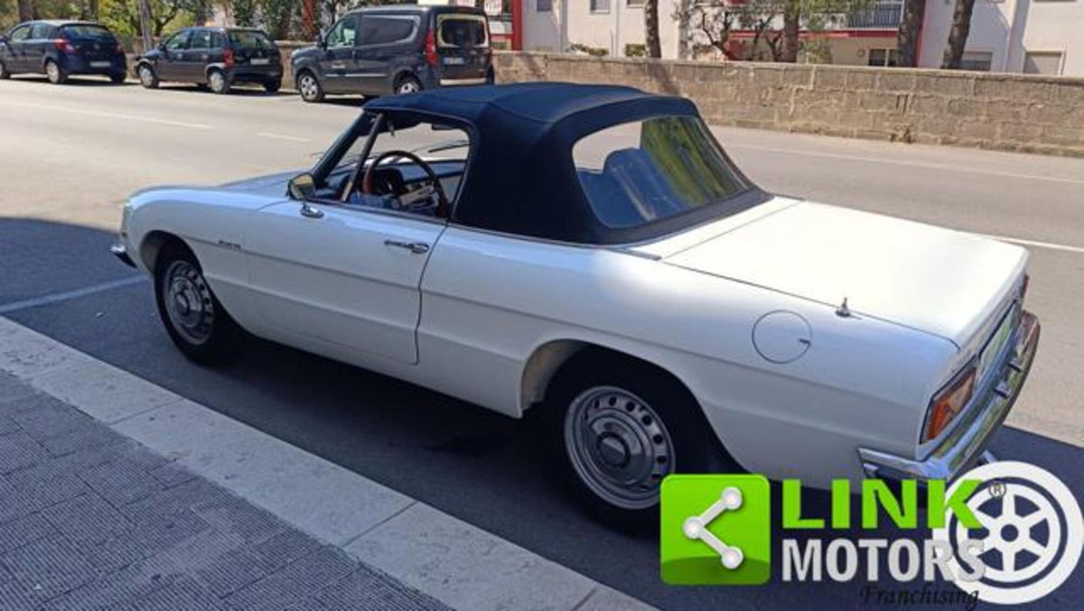 Alfa Romeo Spider 1.6 Junior (3)