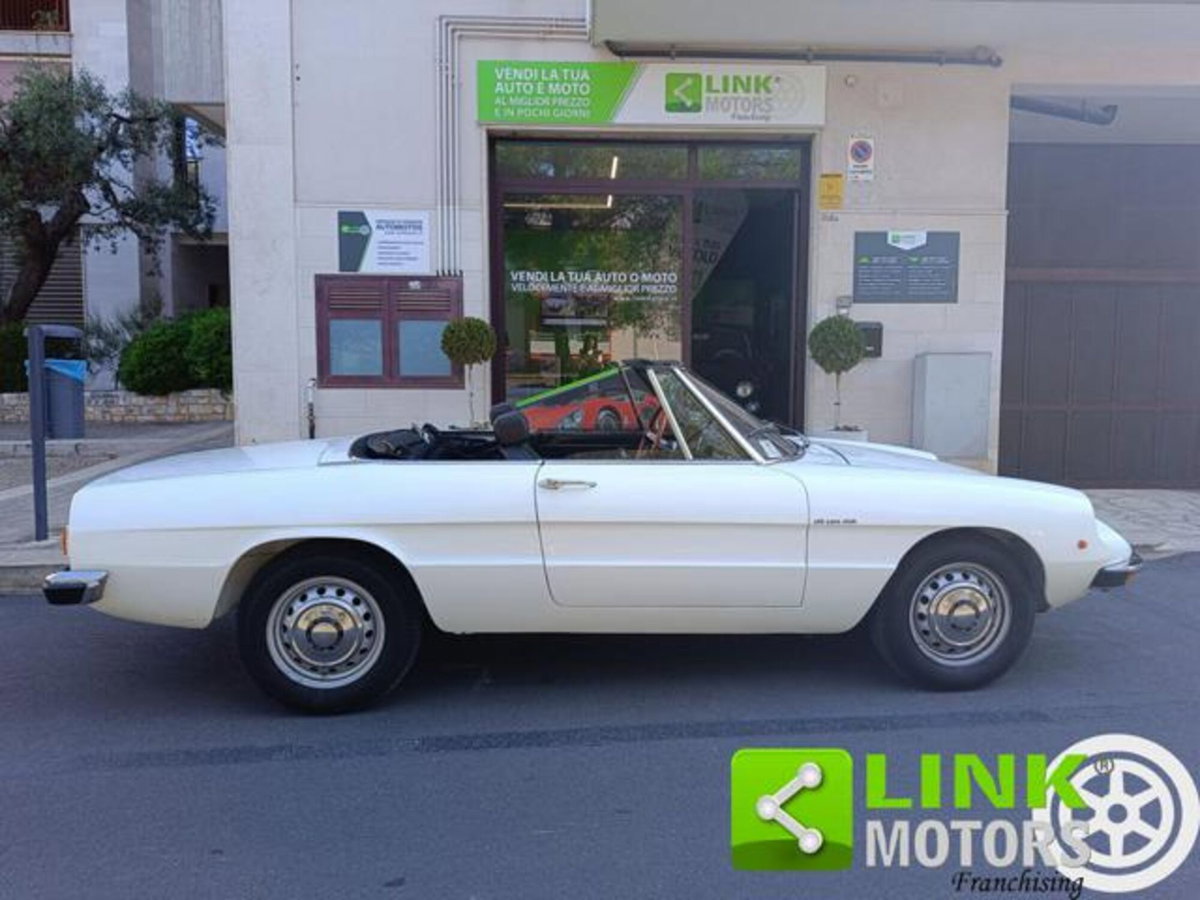Alfa Romeo Spider 1.6 Junior (8)