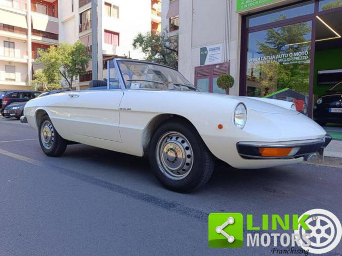 Alfa Romeo Spider 1.6 Junior (9)