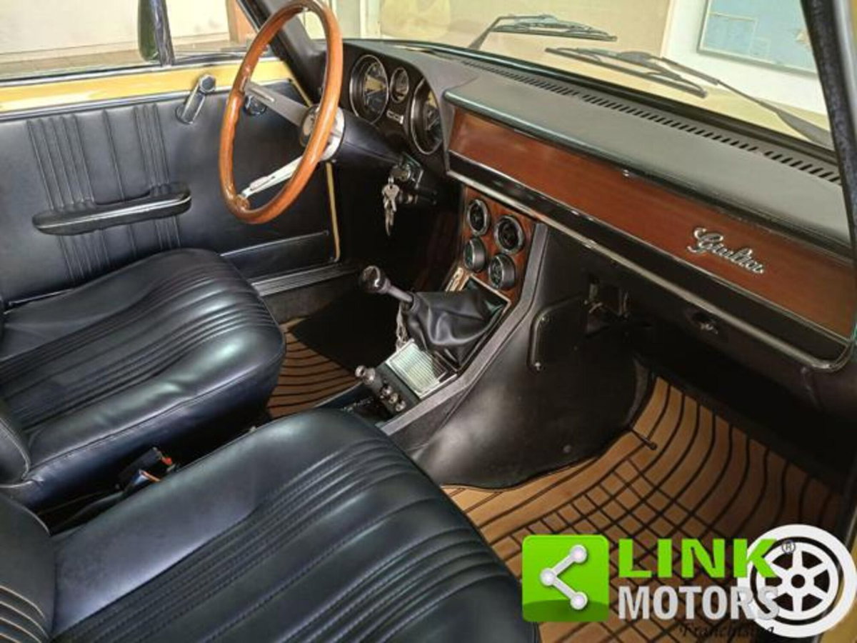 Alfa Romeo Giulia 2.0 Turbo 200 CV AT8 Super (11)