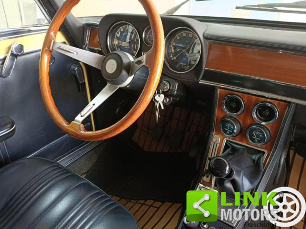 Alfa Romeo Giulia 2.0 Turbo 200 CV AT8 Super (14)