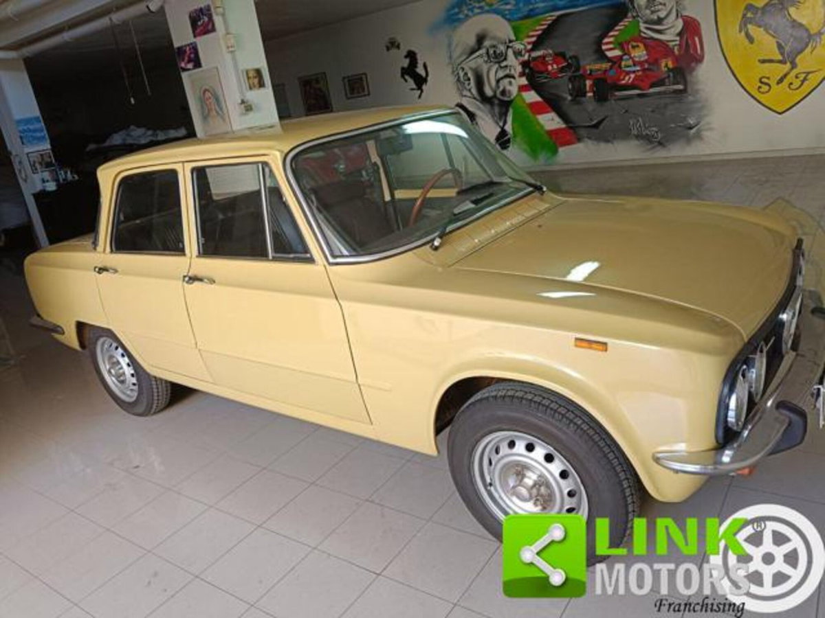 Alfa Romeo Giulia 2.0 Turbo 200 CV AT8 Super (15)