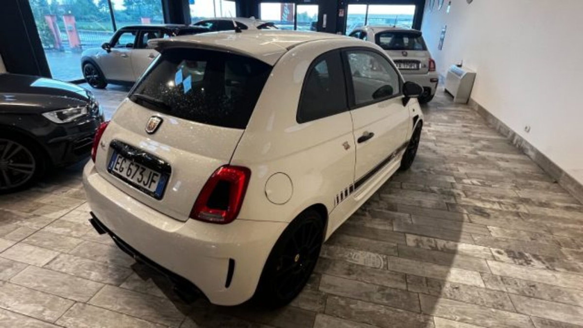 Abarth 595 595 1.4 Turbo T-Jet 145 CV (7)