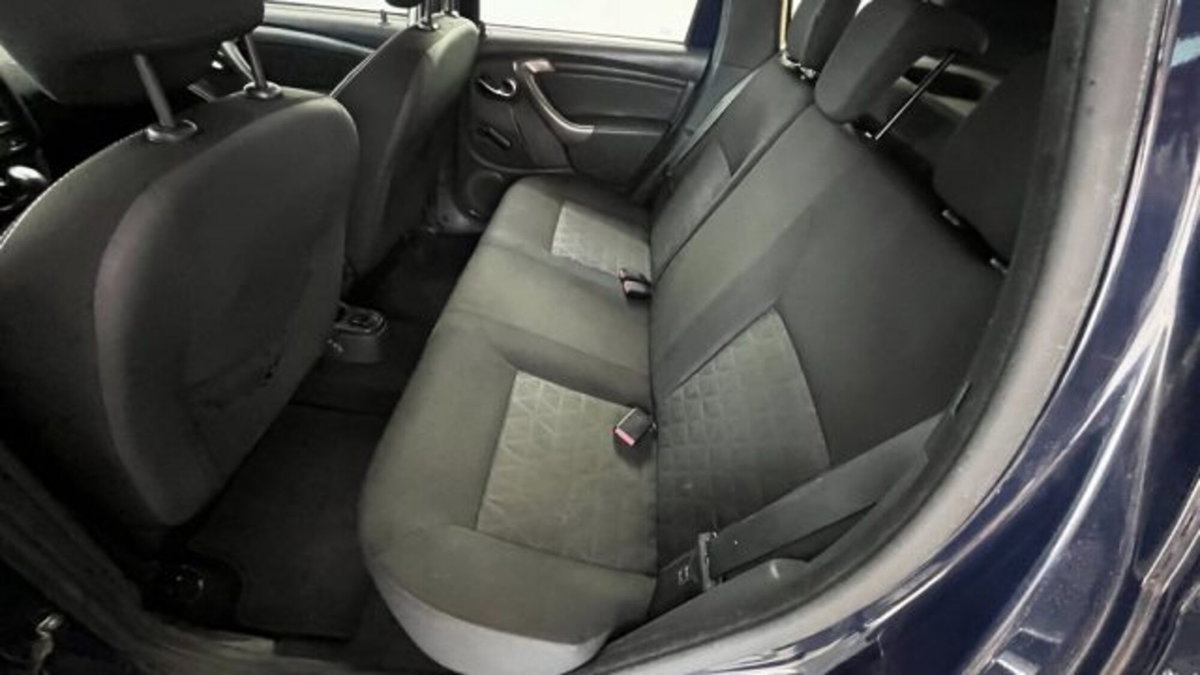 Dacia Duster 1.6 110CV 4x2 GPL Lauréate (7)