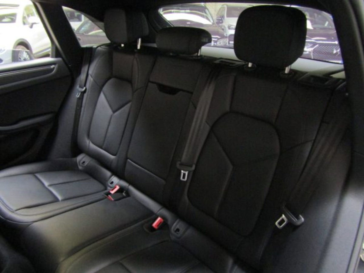 Porsche Macan 2.0 T 265cv pdk (11)