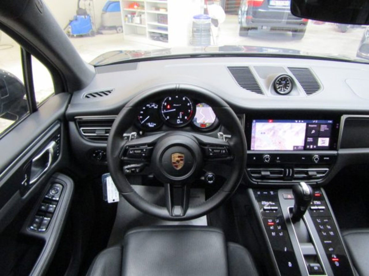 Porsche Macan 2.0 T 265cv pdk (18)