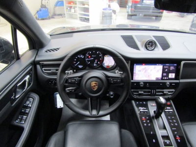 Porsche Macan 2.0 T 265cv pdk (18)