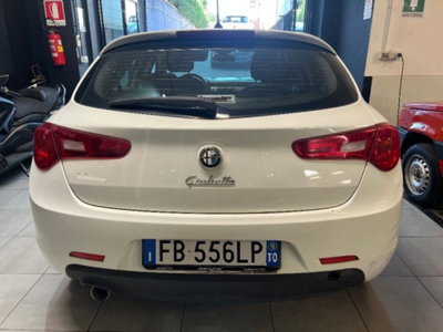 Alfa Romeo Giulietta 1.6 JTDm Distinctive 120cv (5)