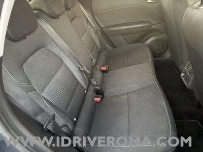 Renault Captur 1.6 full hybrid Techno 145cv auto (10)