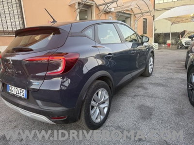 Renault Captur 1.6 full hybrid Techno 145cv auto (4)