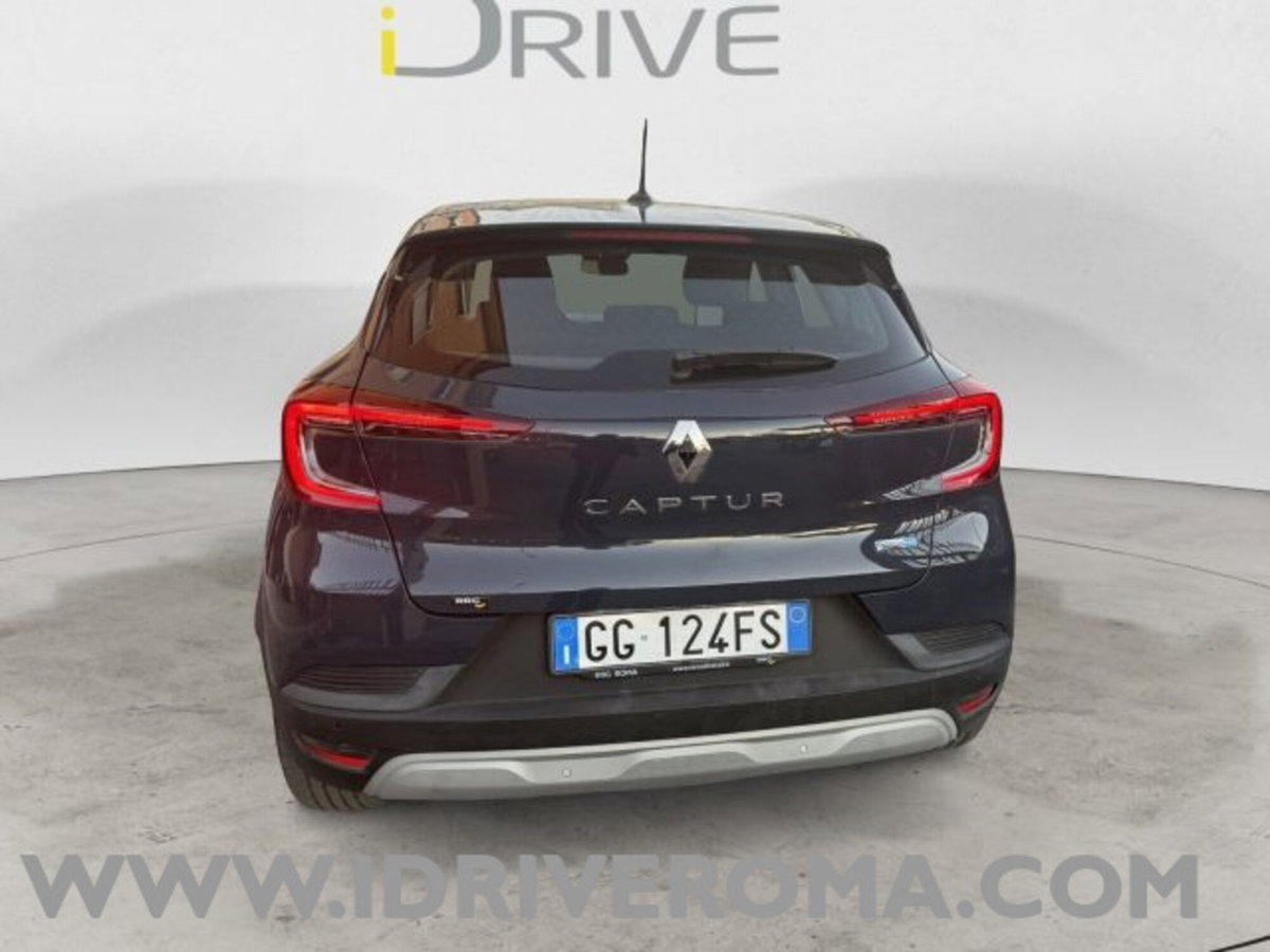 Renault Captur 1.6 full hybrid Techno 145cv auto (5)