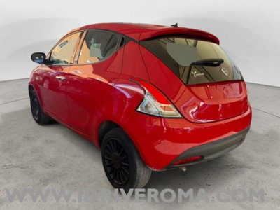 Lancia Ypsilon 1.0 FireFly 5 porte S&S Hybrid Ecochic A. Ferretti (4)