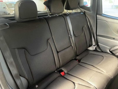 Jeep Renegade 1.6 Mjt DDCT 120 CV Limited (10)