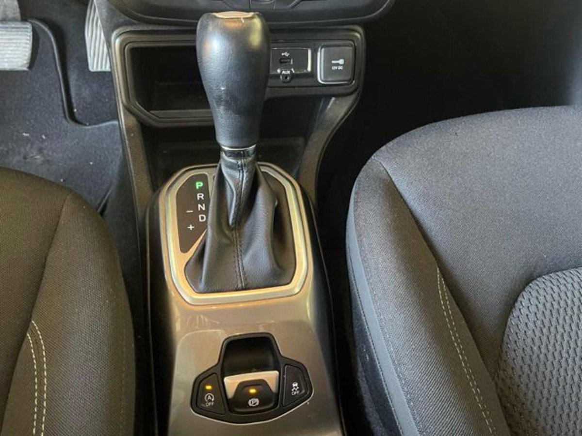 Jeep Renegade 1.6 Mjt DDCT 120 CV Limited (14)