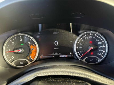 Jeep Renegade 1.6 Mjt DDCT 120 CV Limited (15)