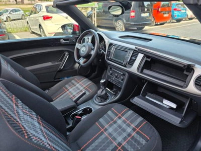 Volkswagen Maggiolino Cabrio 1.2 TSI Design BlueMotion Technology (16)