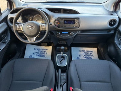 Toyota Yaris 1.5 Hybrid 5 porte Cool (11)