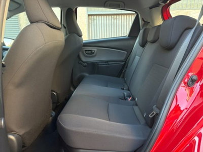 Toyota Yaris 1.5 Hybrid 5 porte Cool (16)