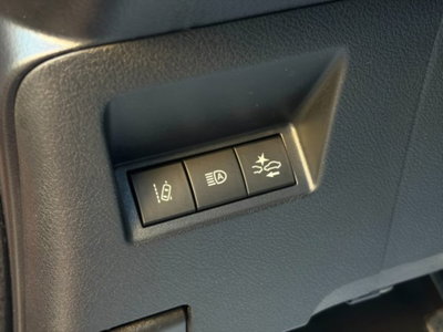 Toyota Yaris 1.5 Hybrid 5 porte Cool (20)