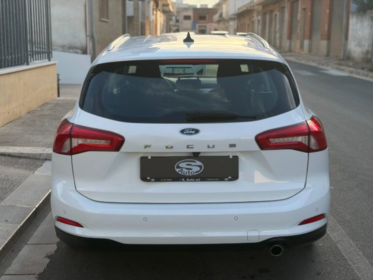 Ford Focus Station Wagon 1.5 EcoBlue 120 CV automatico SW Business Co-Pilot (5)