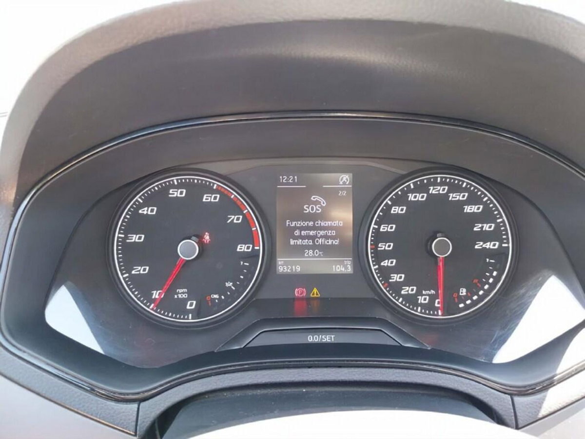 SEAT Ibiza 1.0 TGI 5 porte Style (9)