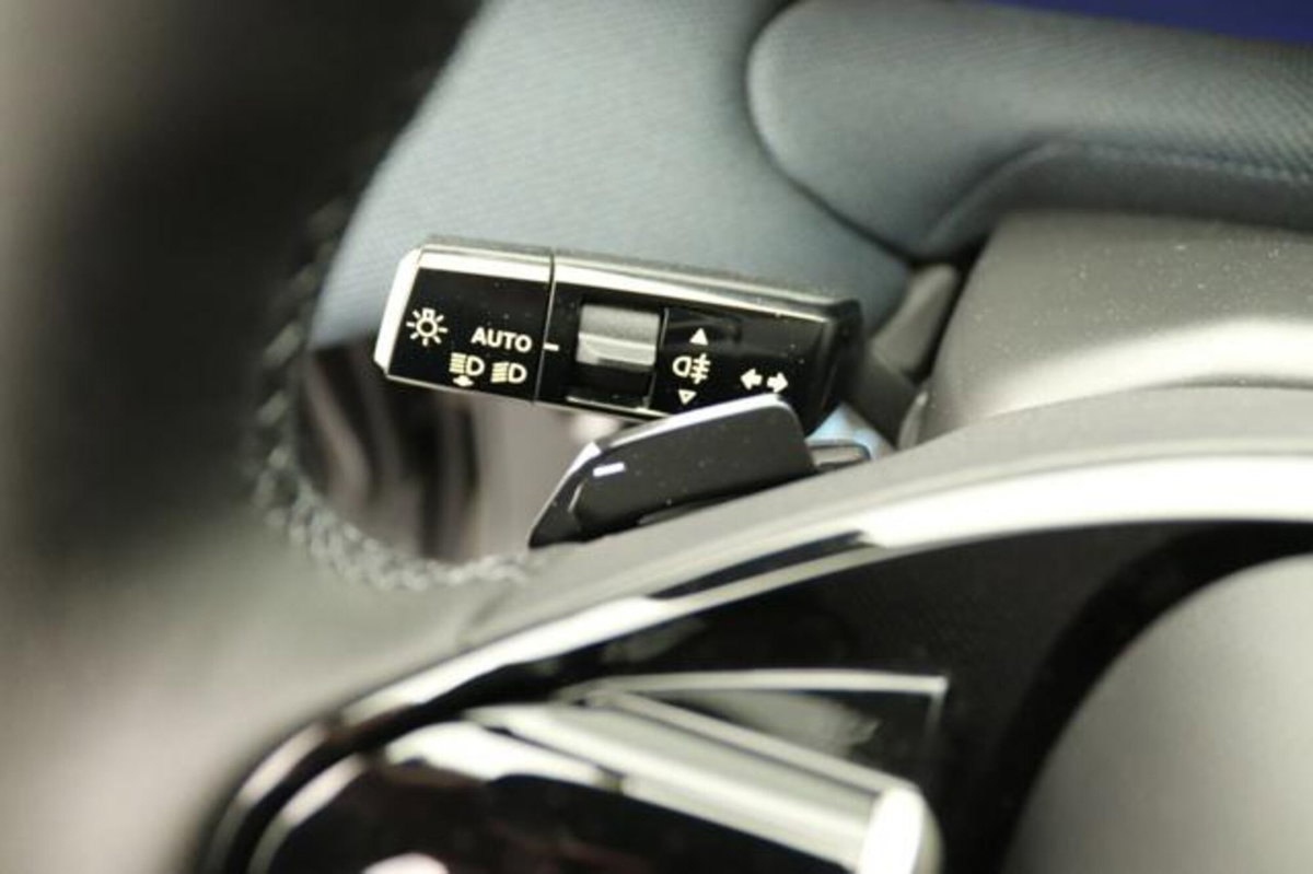 Citroen C5 Aircross 1.2 hybrid Max 136cv e-dcs6 (16)