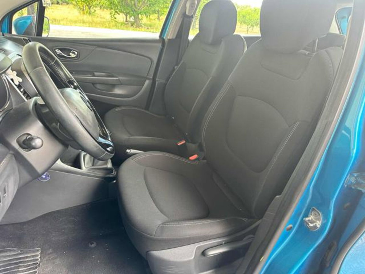 Renault Captur 1.5 dCi 8V 90 CV Start&Stop Live (12)