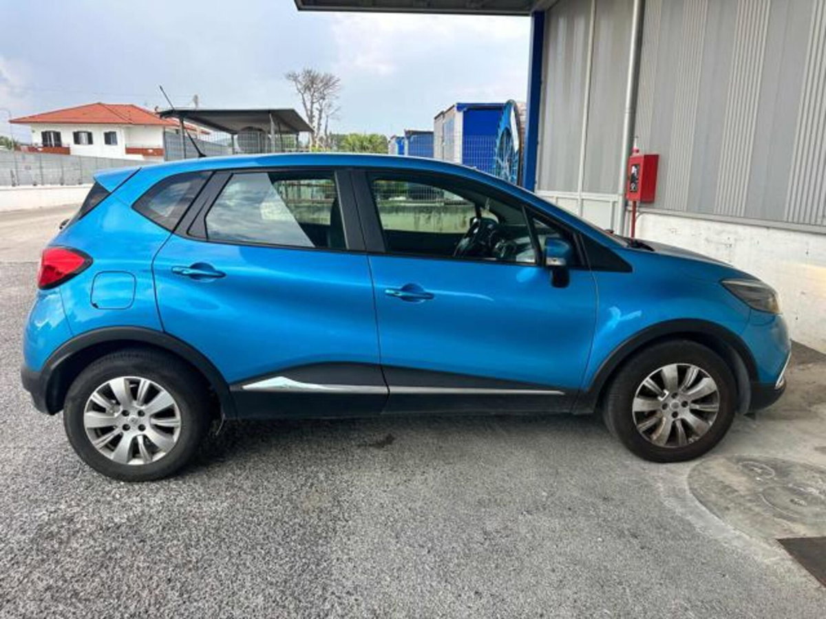 Renault Captur 1.5 dCi 8V 90 CV Start&Stop Live (8)