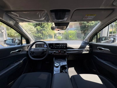 Kia Sportage 1.6 t-gdi hev Business 2wd at6 (7)