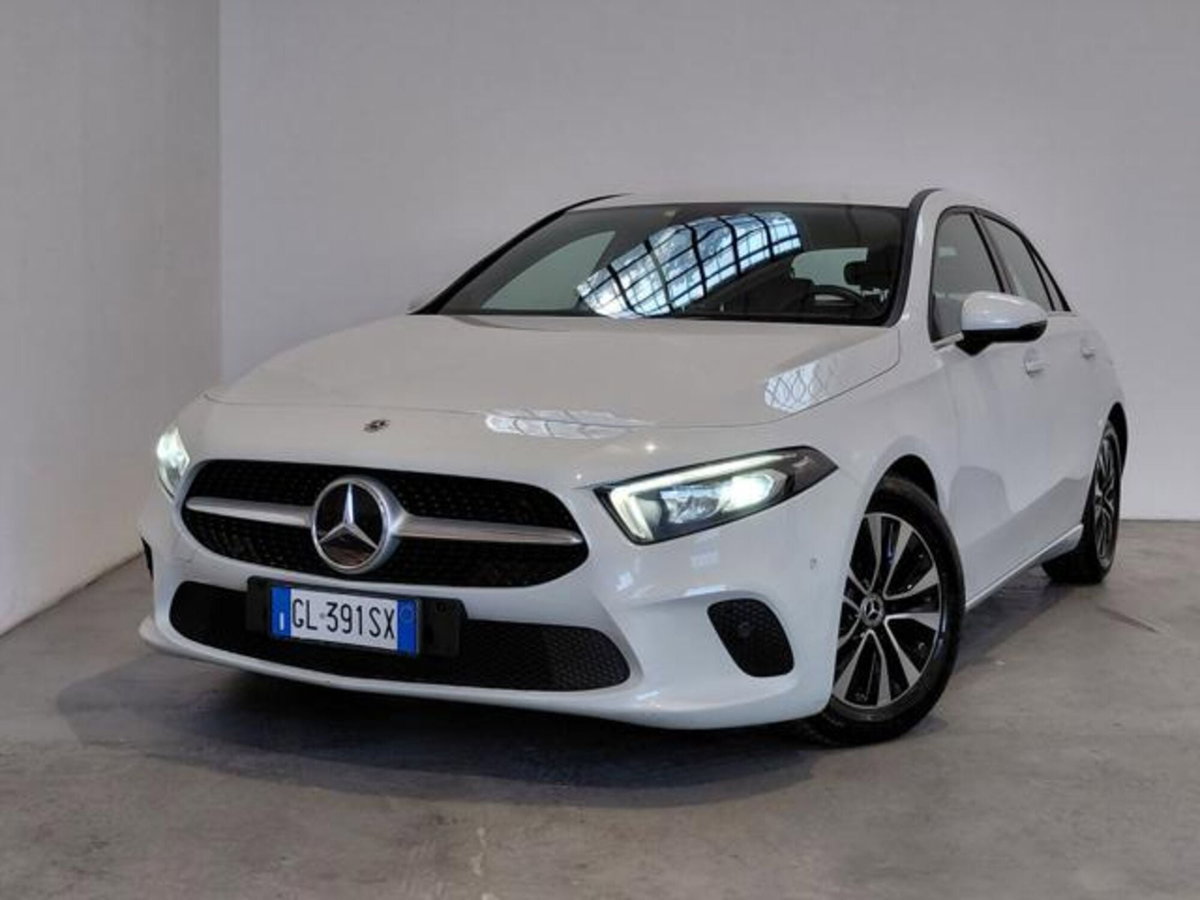 Mercedes-Benz Classe A Sedan 180 d Automatic 4p. Business